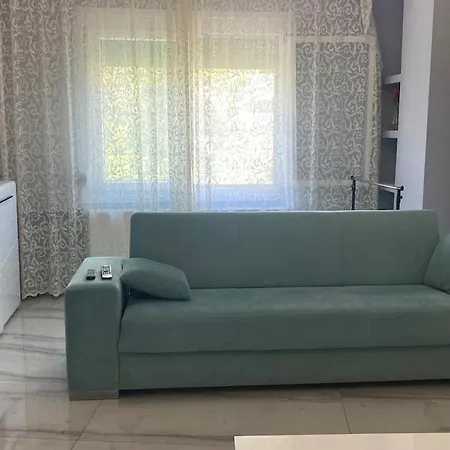 Διαμέρισμα Modern In