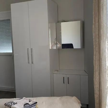Modern In * Καβάλα